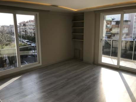 Melkon Apt