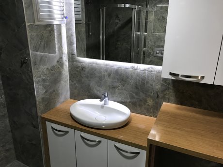 Melkon Apt